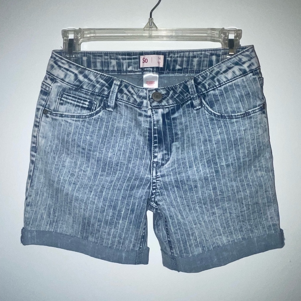 NWOT So Girls Bermuda Pinstripe Jean shorts